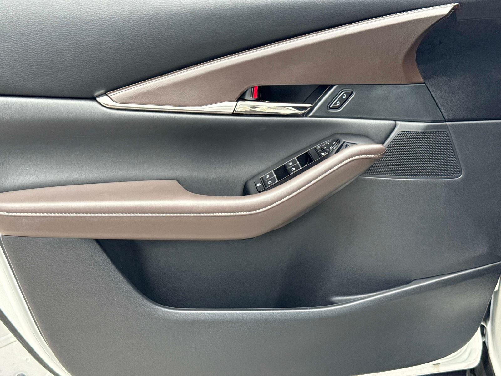 2023 Mazda CX-30 2.5 S Premium Package