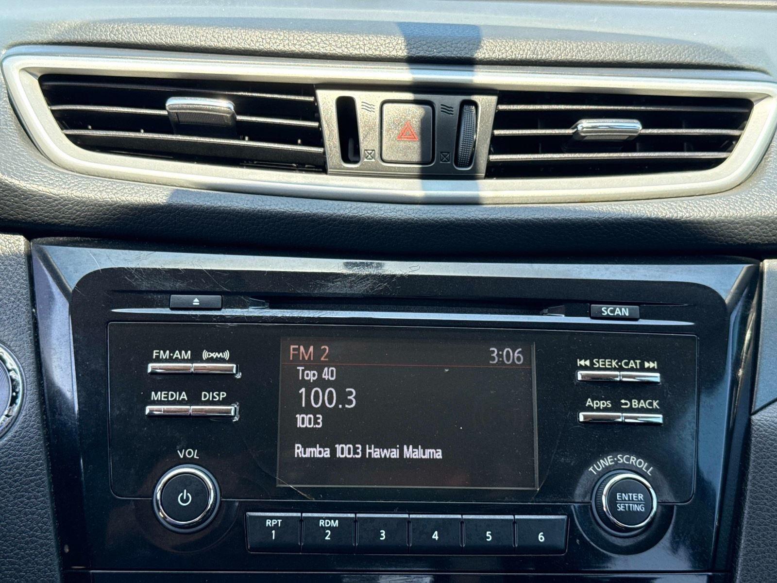 2016 Nissan Rogue SV