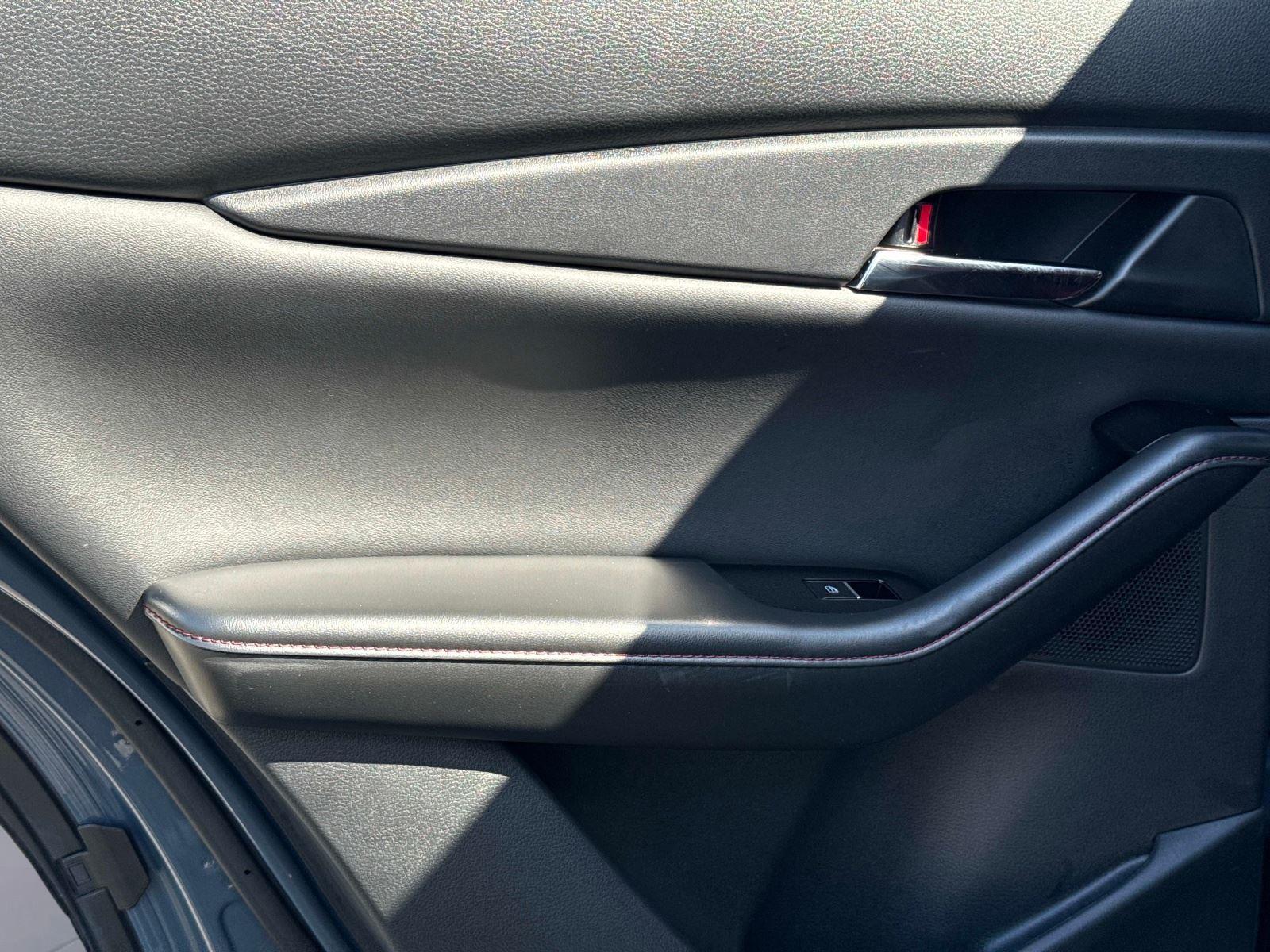 2025 Mazda CX-30 2.5 S Carbon Edition