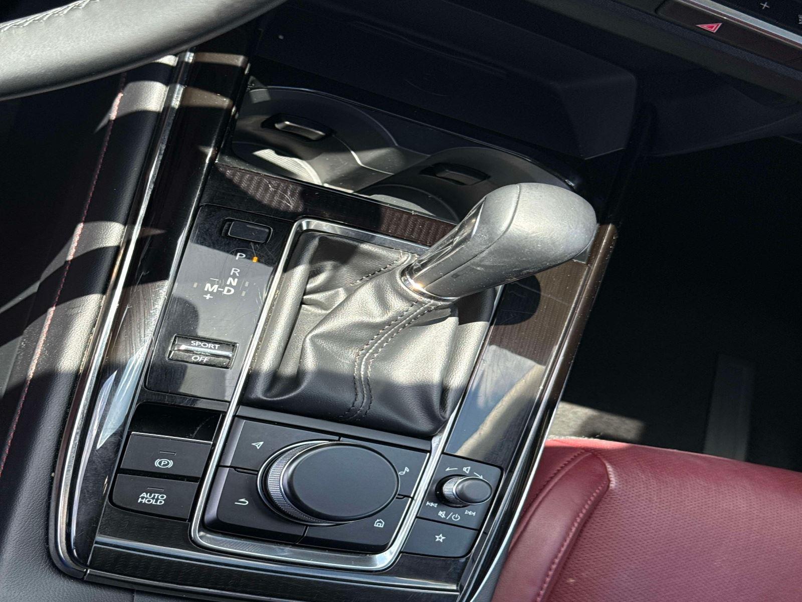 2025 Mazda CX-30 2.5 S Carbon Edition