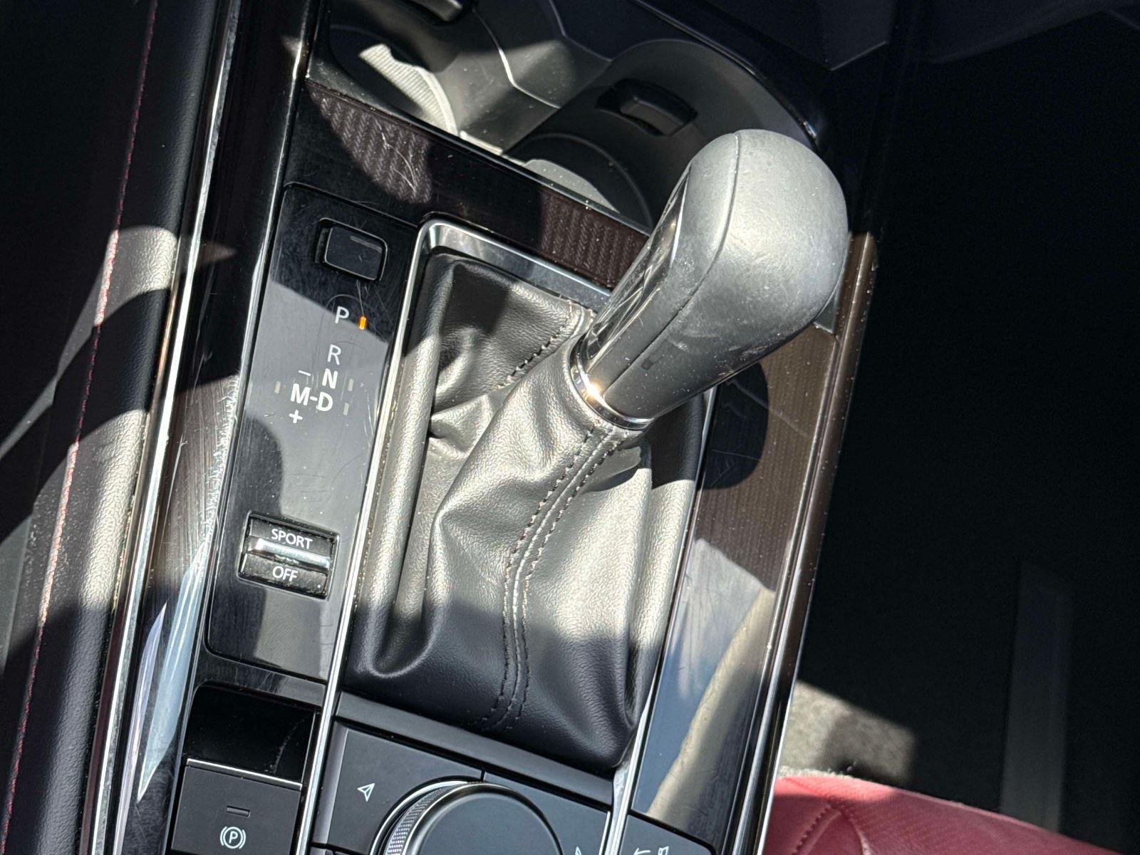 2025 Mazda CX-30 2.5 S Carbon Edition