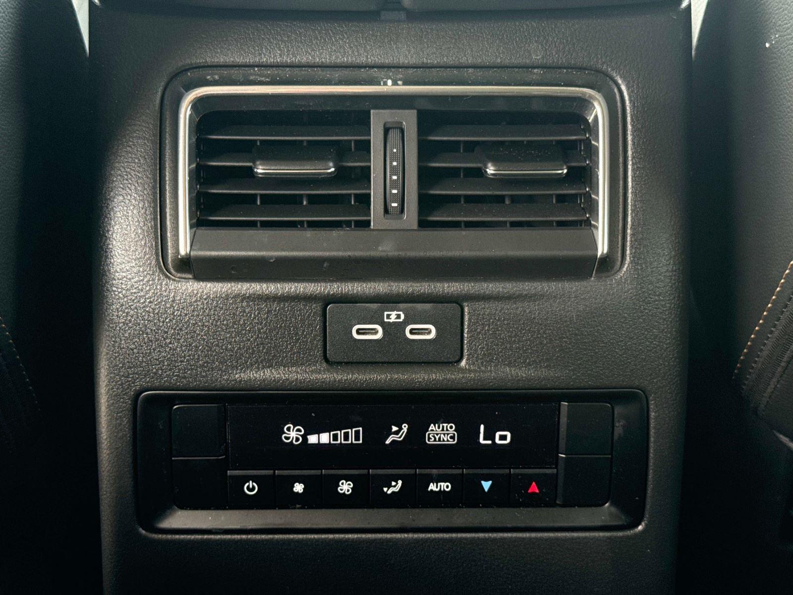 2024 Mazda CX-90 PHEV Preferred