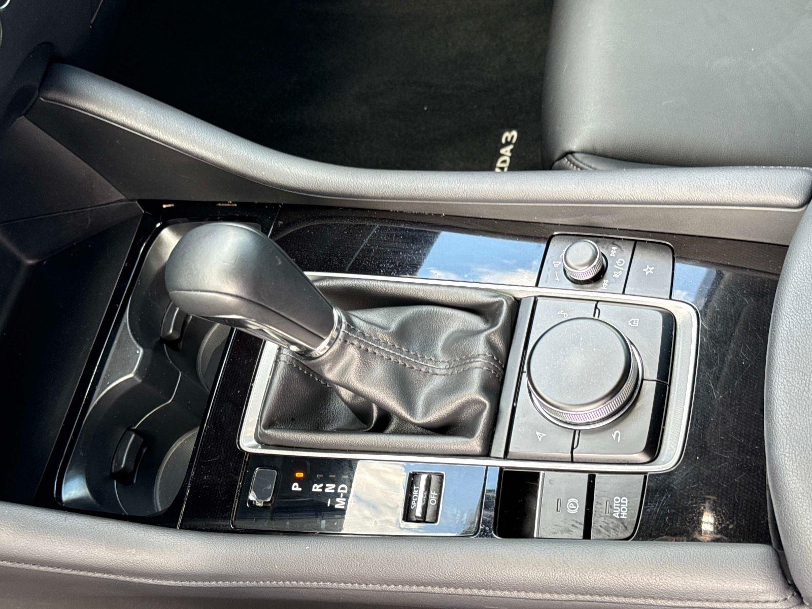 2025 Mazda Mazda3 Sedan 2.5 S Select Sport