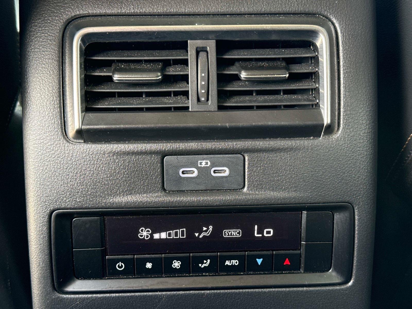 2025 Mazda CX-70 3.3 Turbo Preferred Package