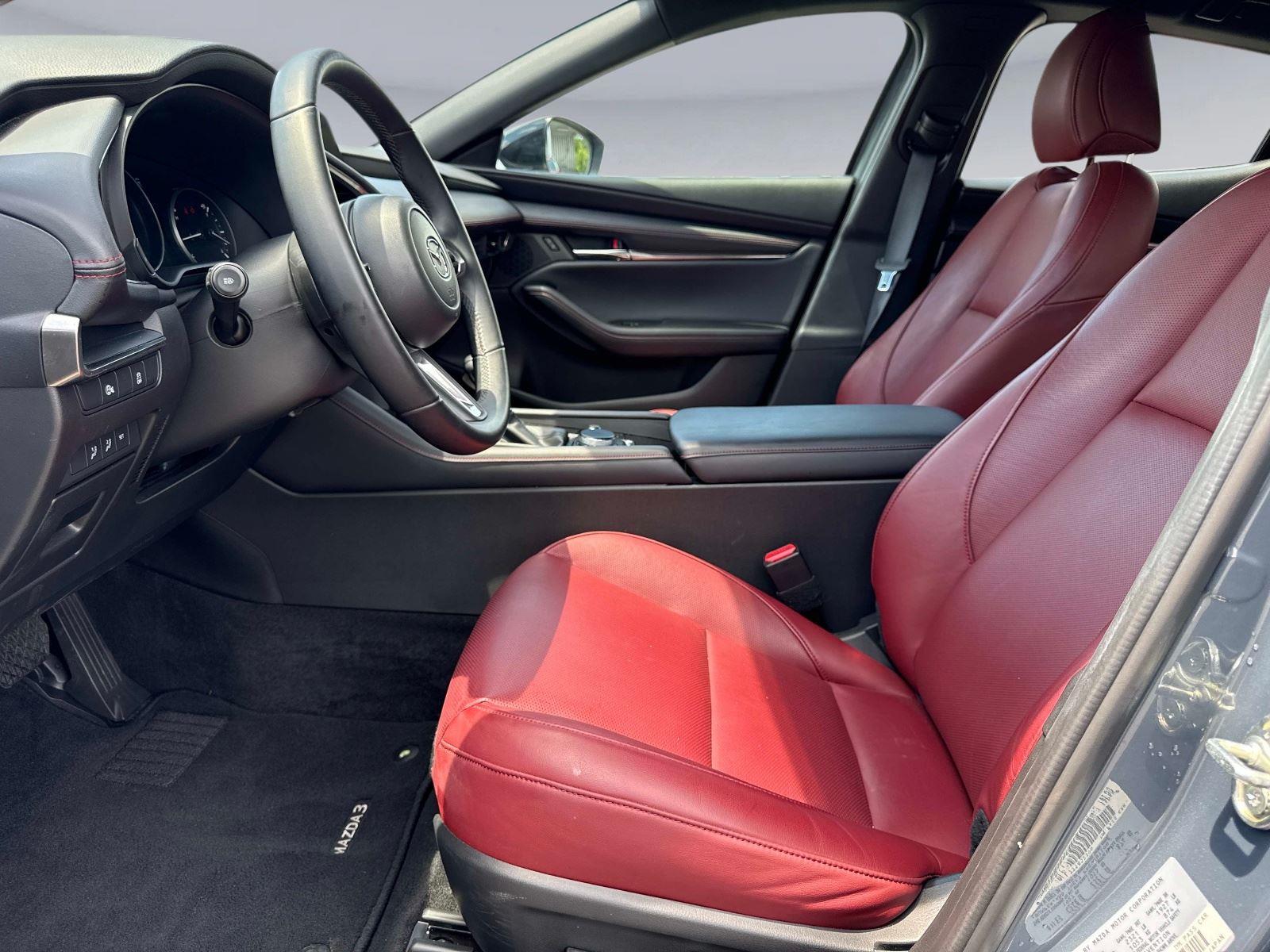 2026 Mazda Mazda3 Hatchback 2.5 S Carbon Edition