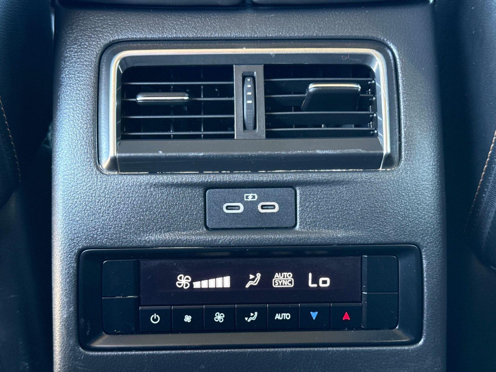 2024 Mazda CX-90 3.3 Turbo Premium