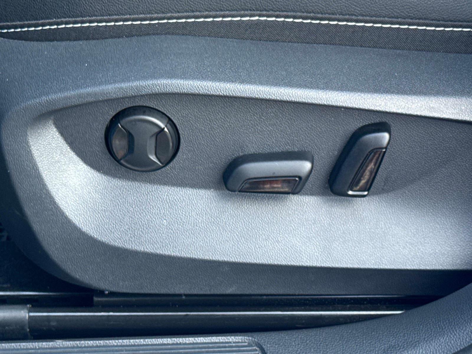 2022 Volkswagen Taos SEL