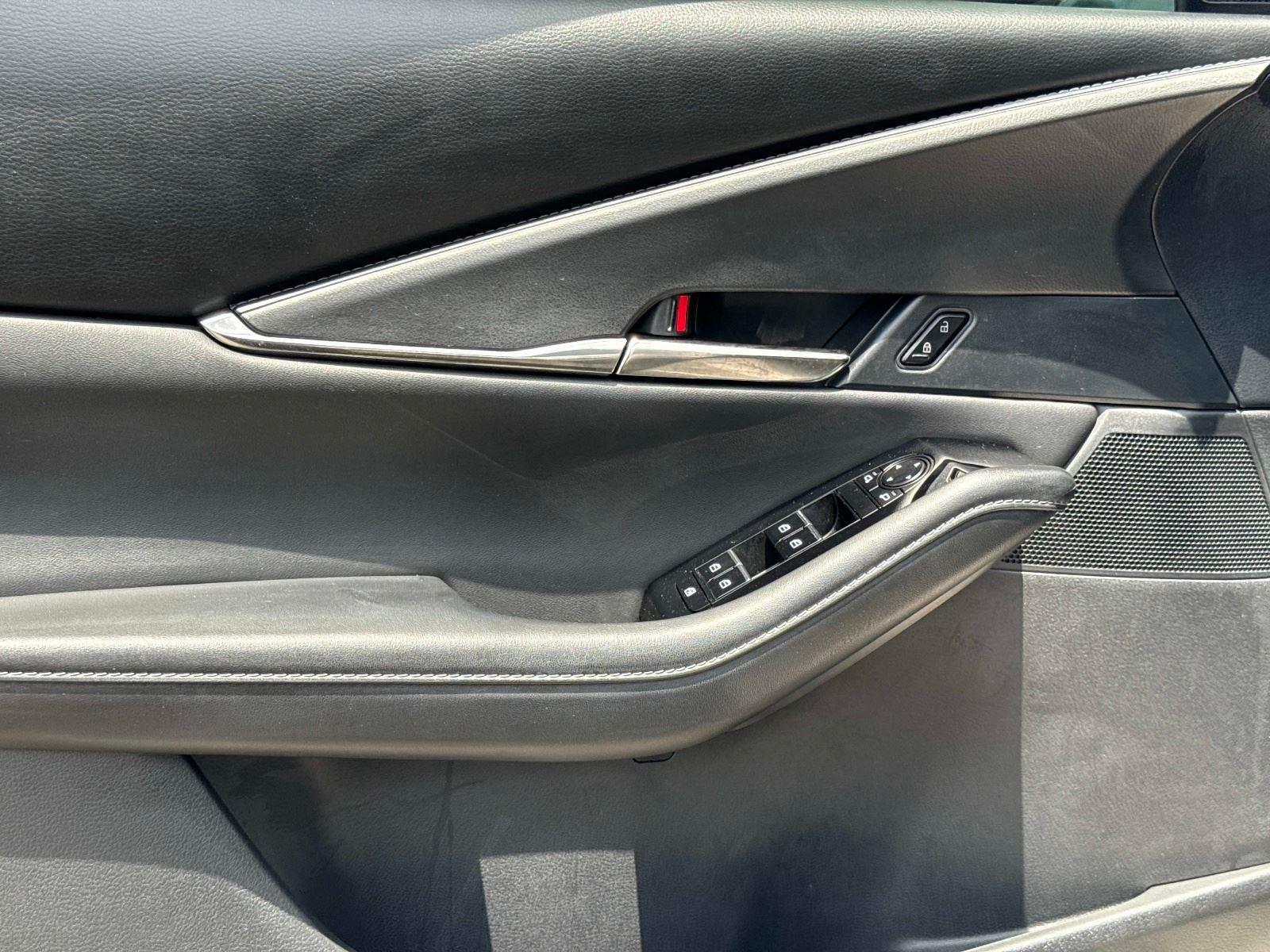 2024 Mazda CX-30 2.5 S Preferred Package