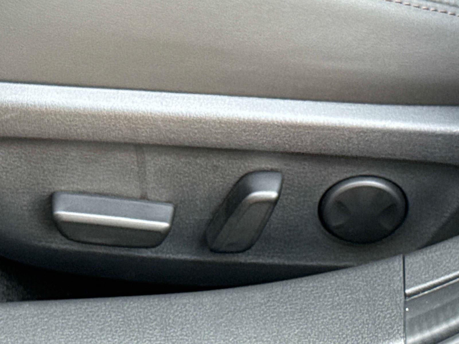 2023 Mazda Mazda3 Sedan 2.5 S Preferred