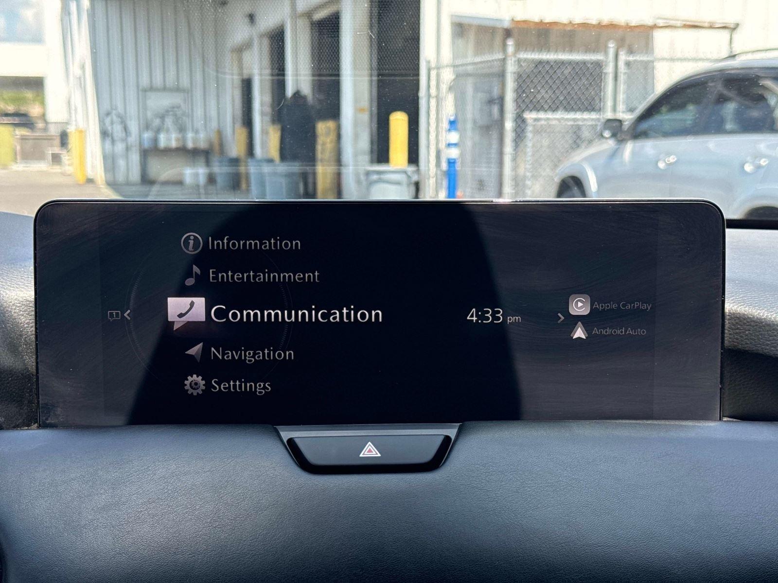 2024 Mazda CX-90 PHEV Premium Plus