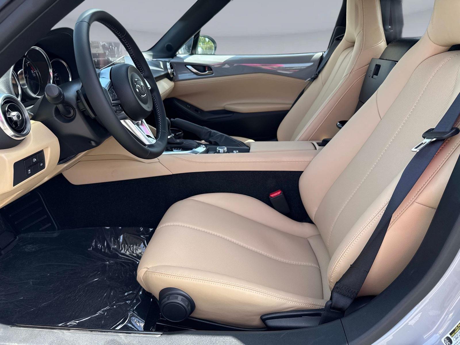 2026 Mazda MX-5 Miata RF Grand Touring