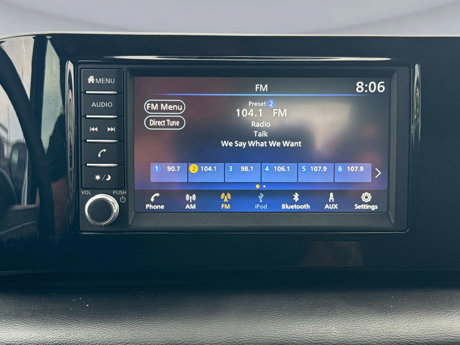 2025 Nissan Kicks S