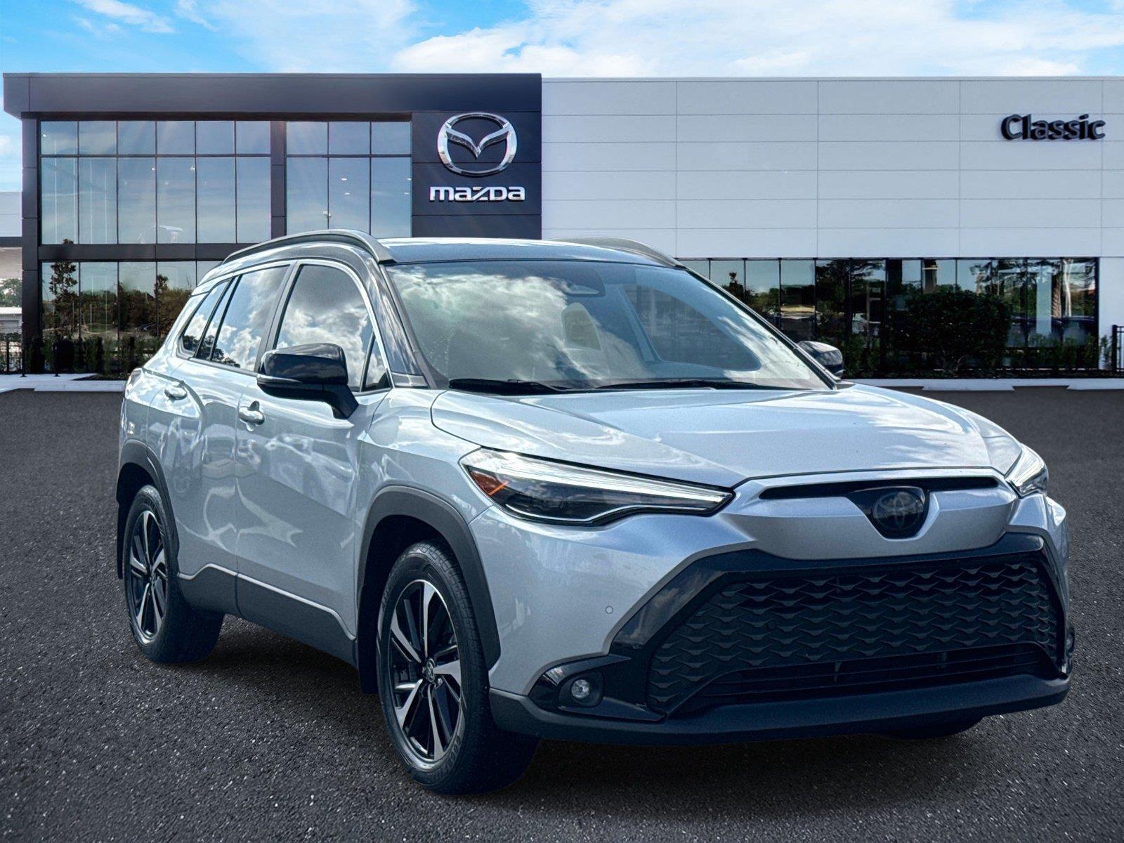 2023 Toyota Corolla Cross Hybrid XSE