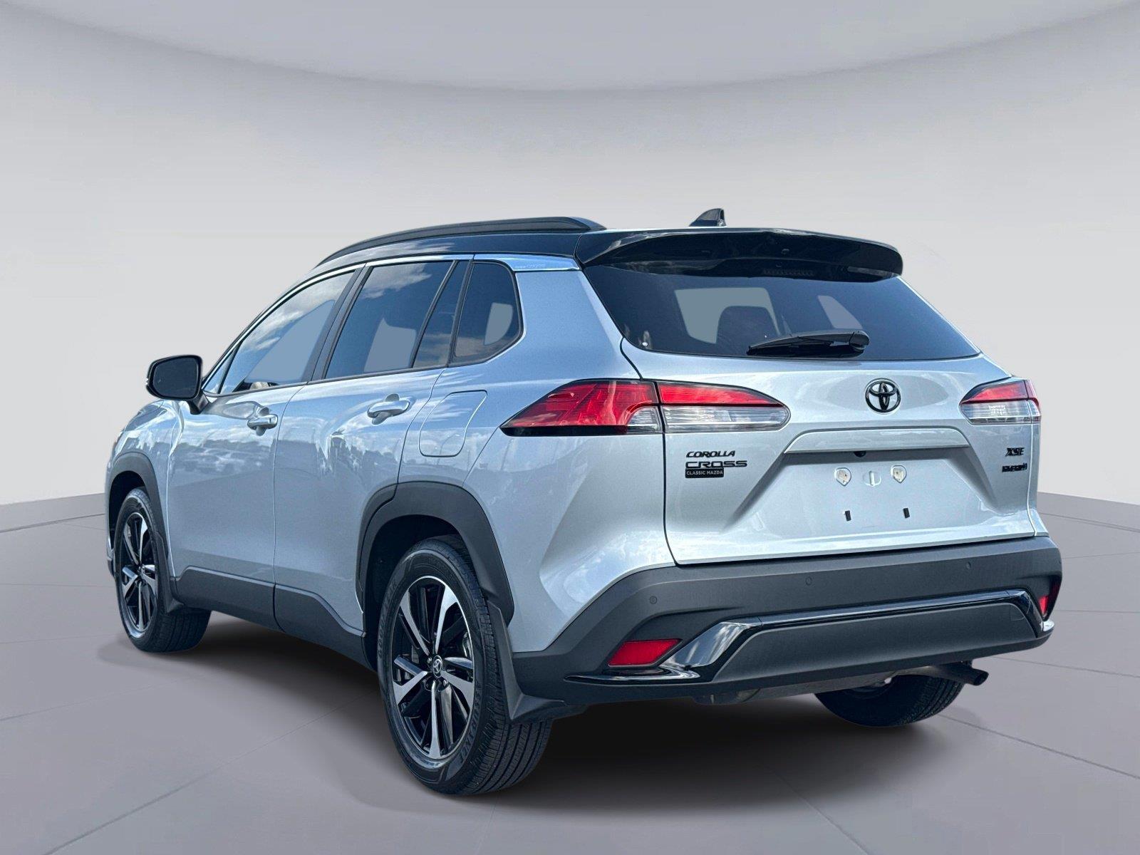 2023 Toyota Corolla Cross Hybrid XSE