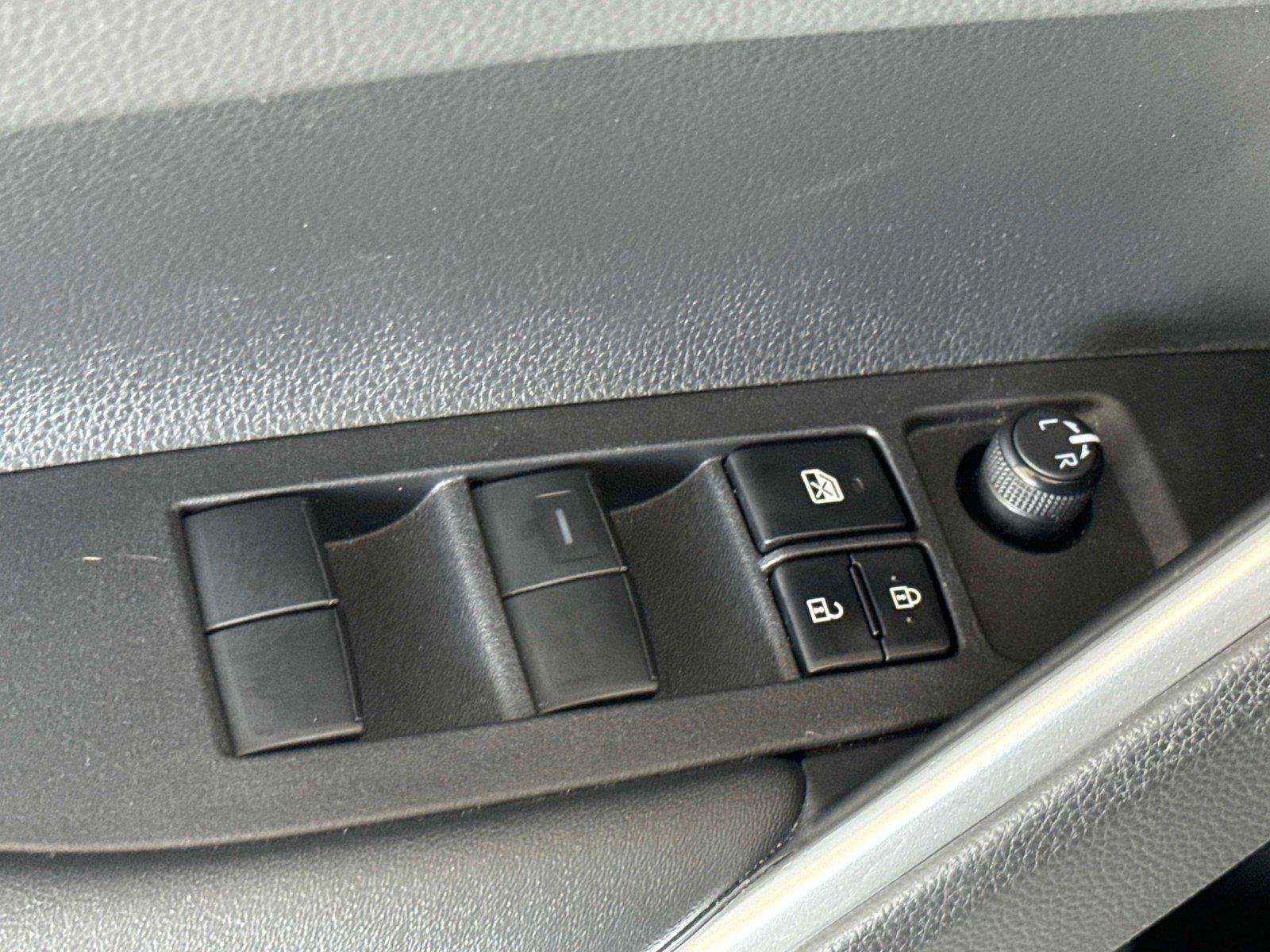 2023 Toyota Corolla Cross Hybrid XSE