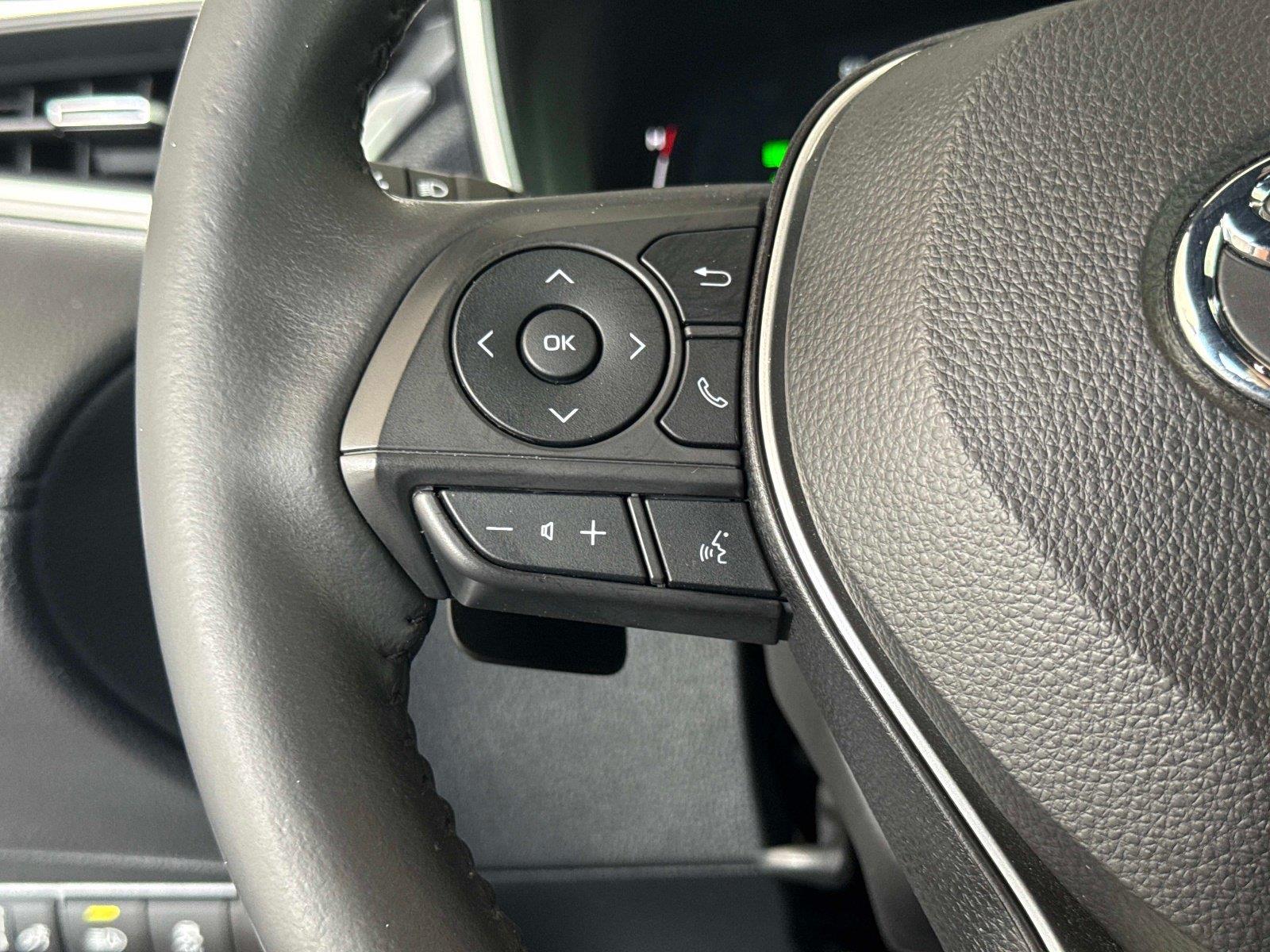 2023 Toyota Corolla Cross Hybrid XSE