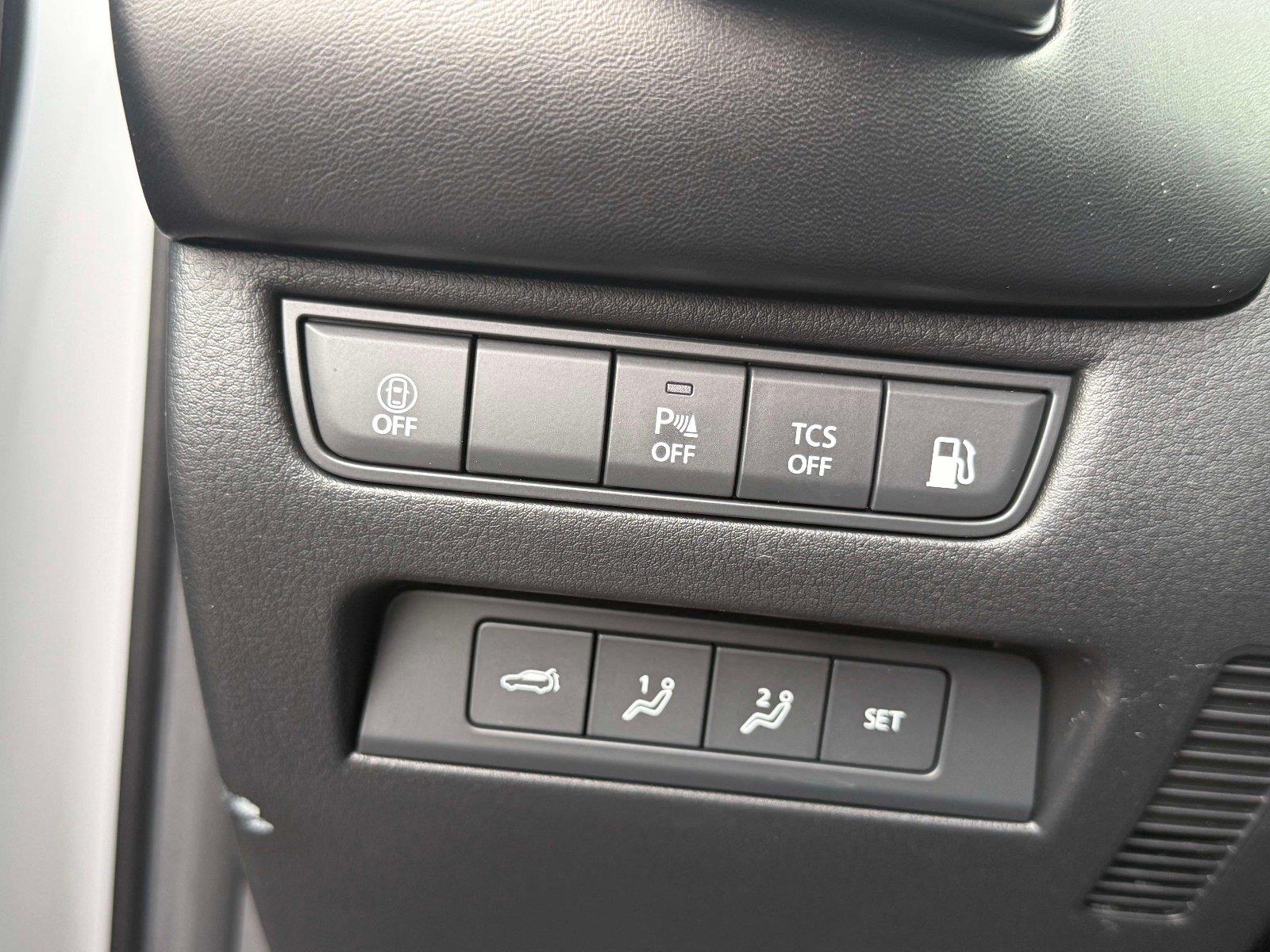 2026 Mazda CX-50 Hybrid Premium