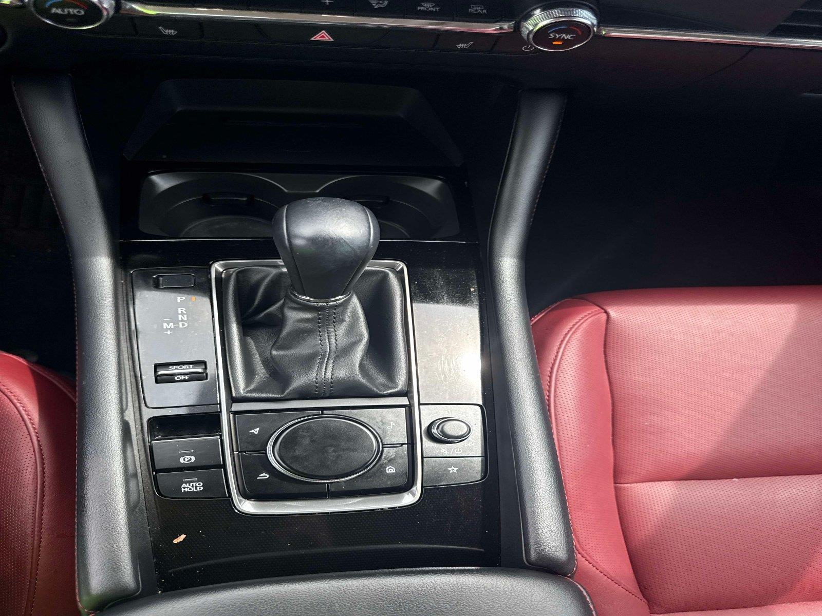 2025 Mazda Mazda3 Sedan 2.5 S Carbon Edition