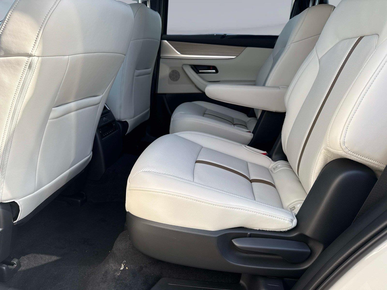 2026 Mazda CX-90 Premium Plus