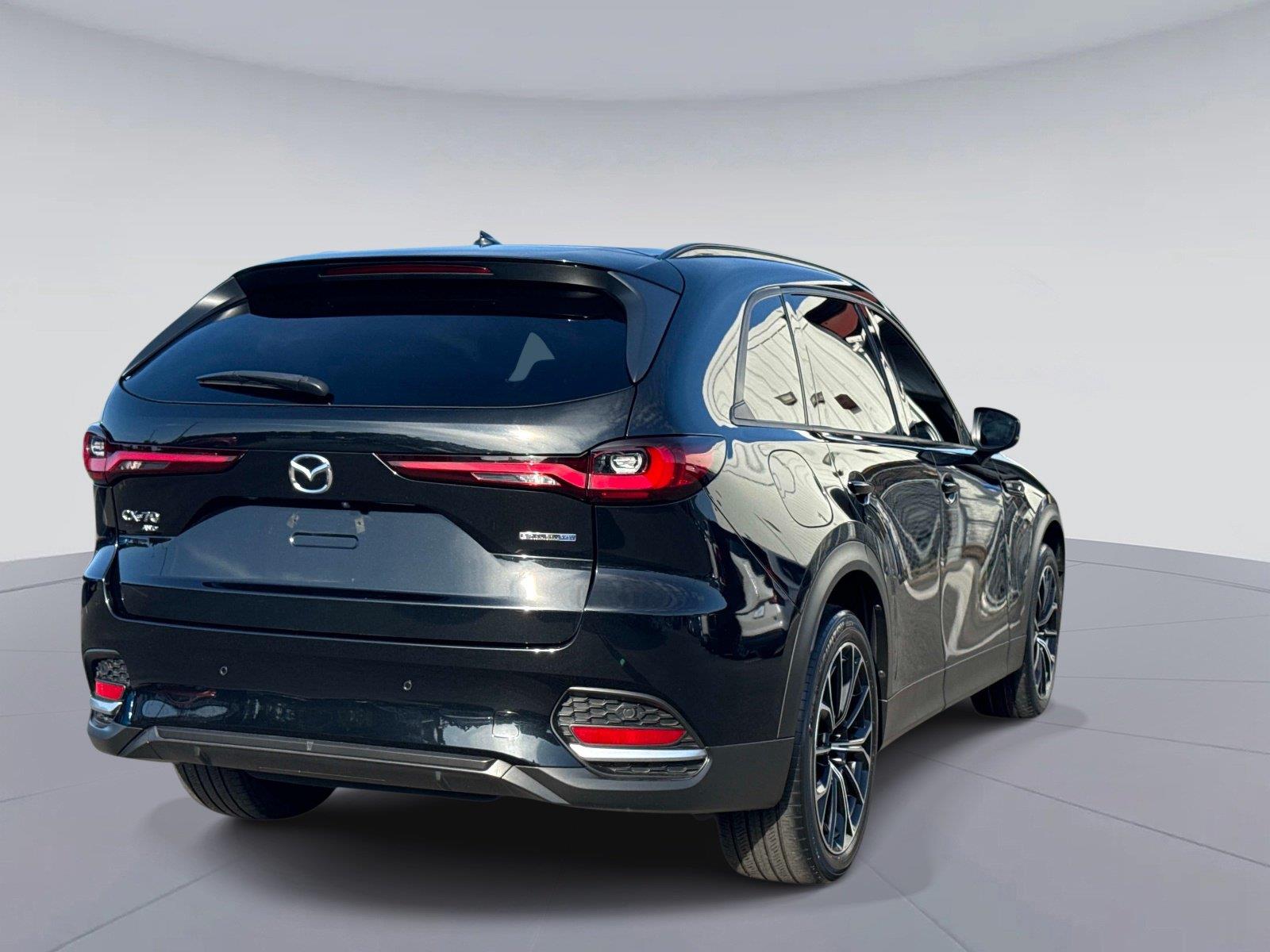 2025 Mazda CX-70 PHEV Premium Package