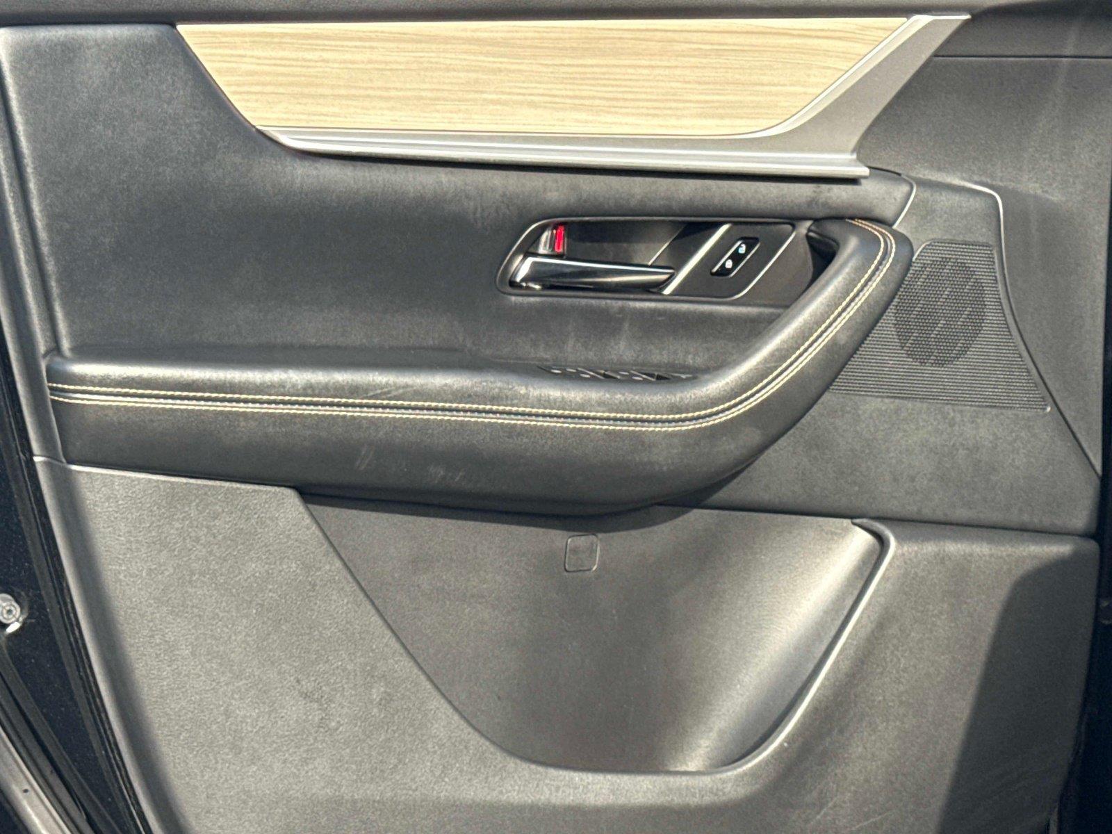 2025 Mazda CX-70 PHEV Premium Package