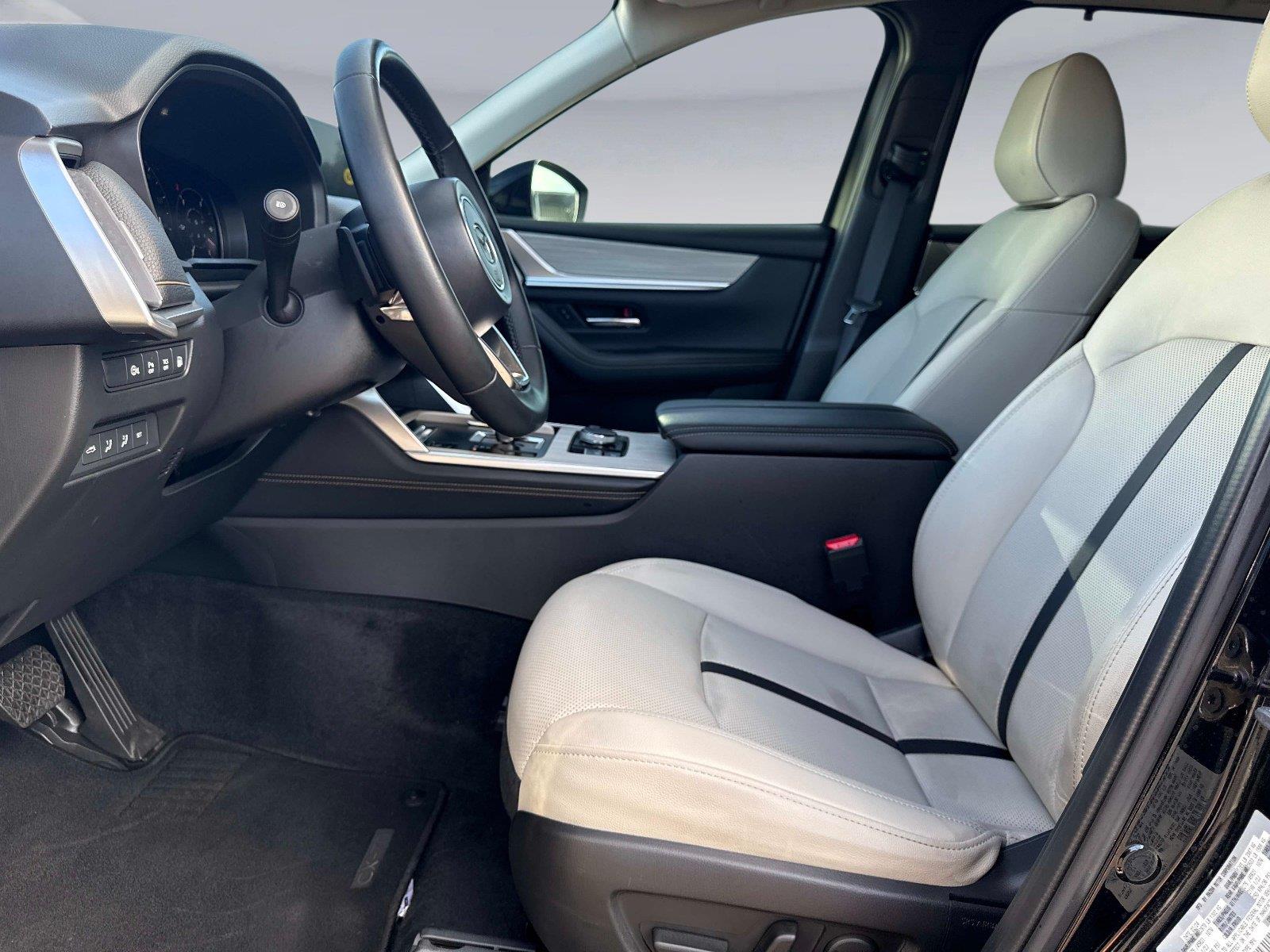 2025 Mazda CX-70 PHEV Premium Package