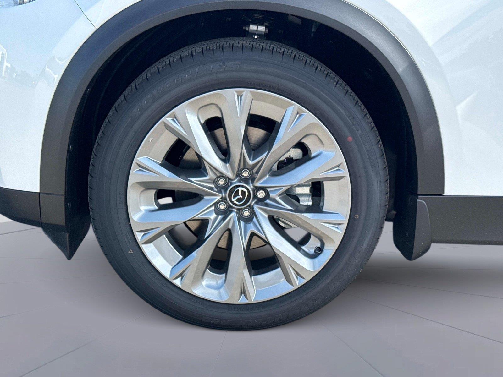 2026 Mazda CX-90 Premium Plus