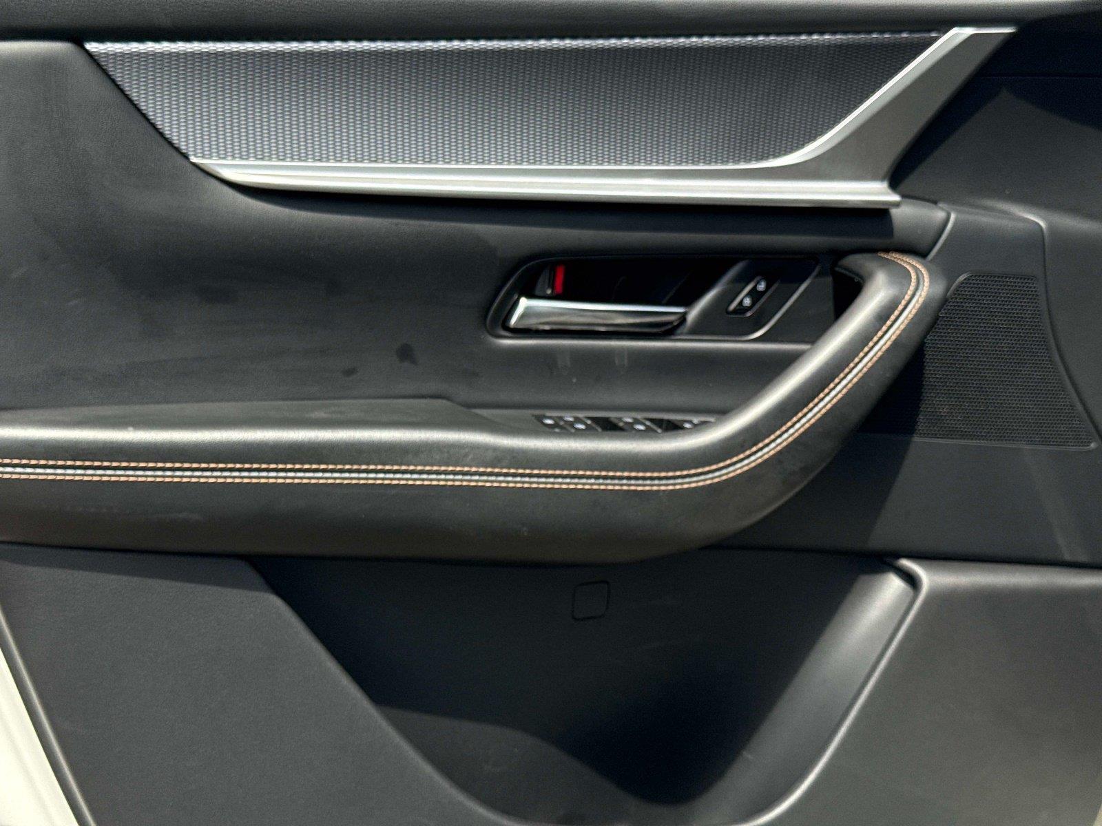 2025 Mazda CX-90 S Premium Package