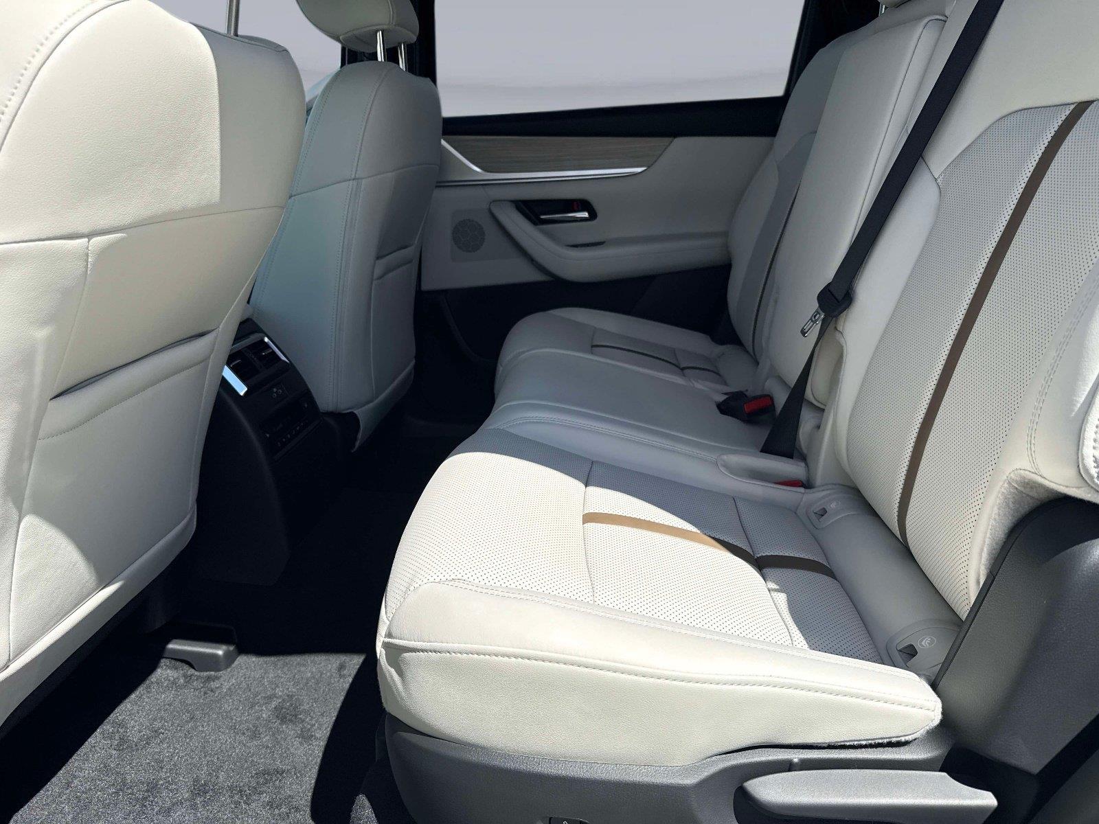 2026 Mazda CX-90 Premium Plus