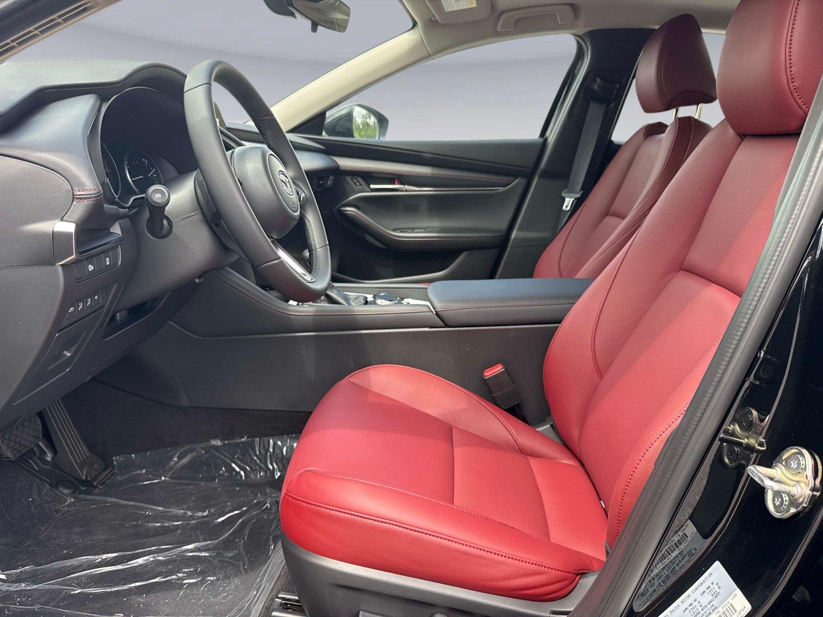 2026 Mazda Mazda3 Sedan 2.5 S Carbon Edition