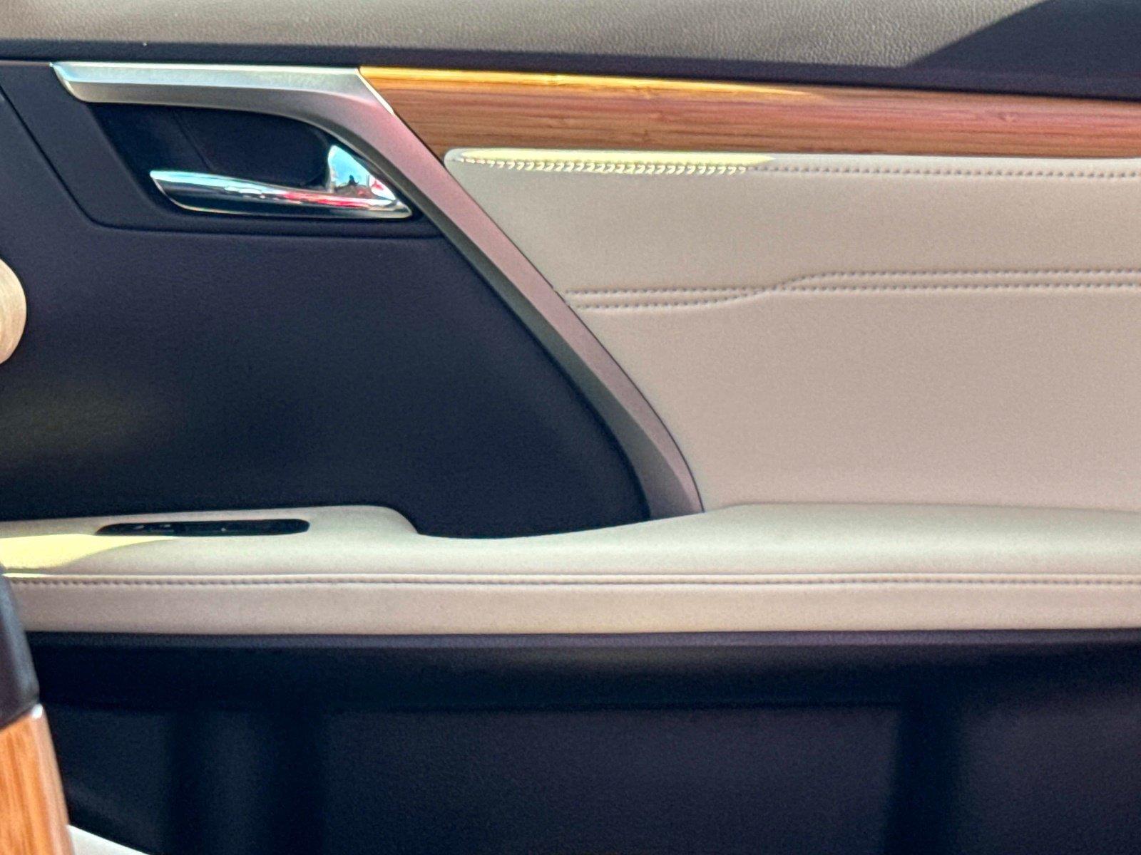 2019 Lexus RX RX 350L Luxury