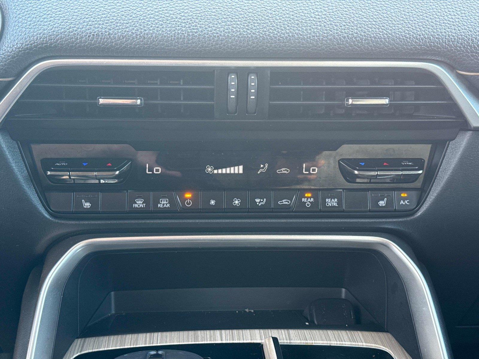 2025 Mazda CX-70 PHEV Premium Package