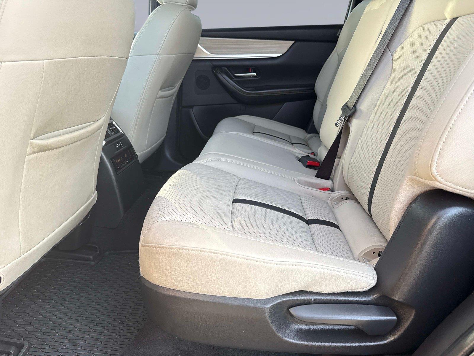 2025 Mazda CX-70 PHEV Premium Package