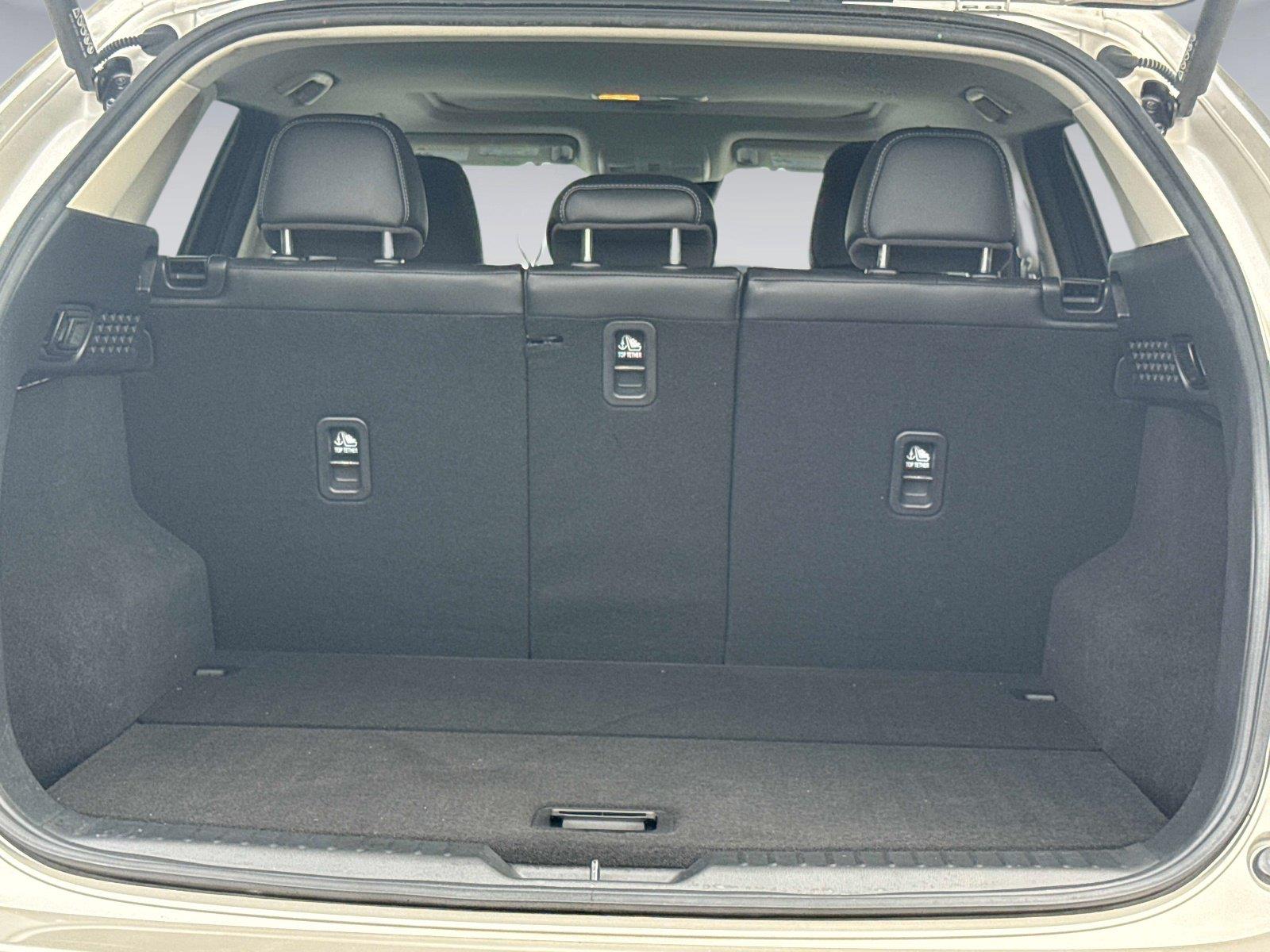 2024 Mazda CX-5 2.5 S Preferred Package