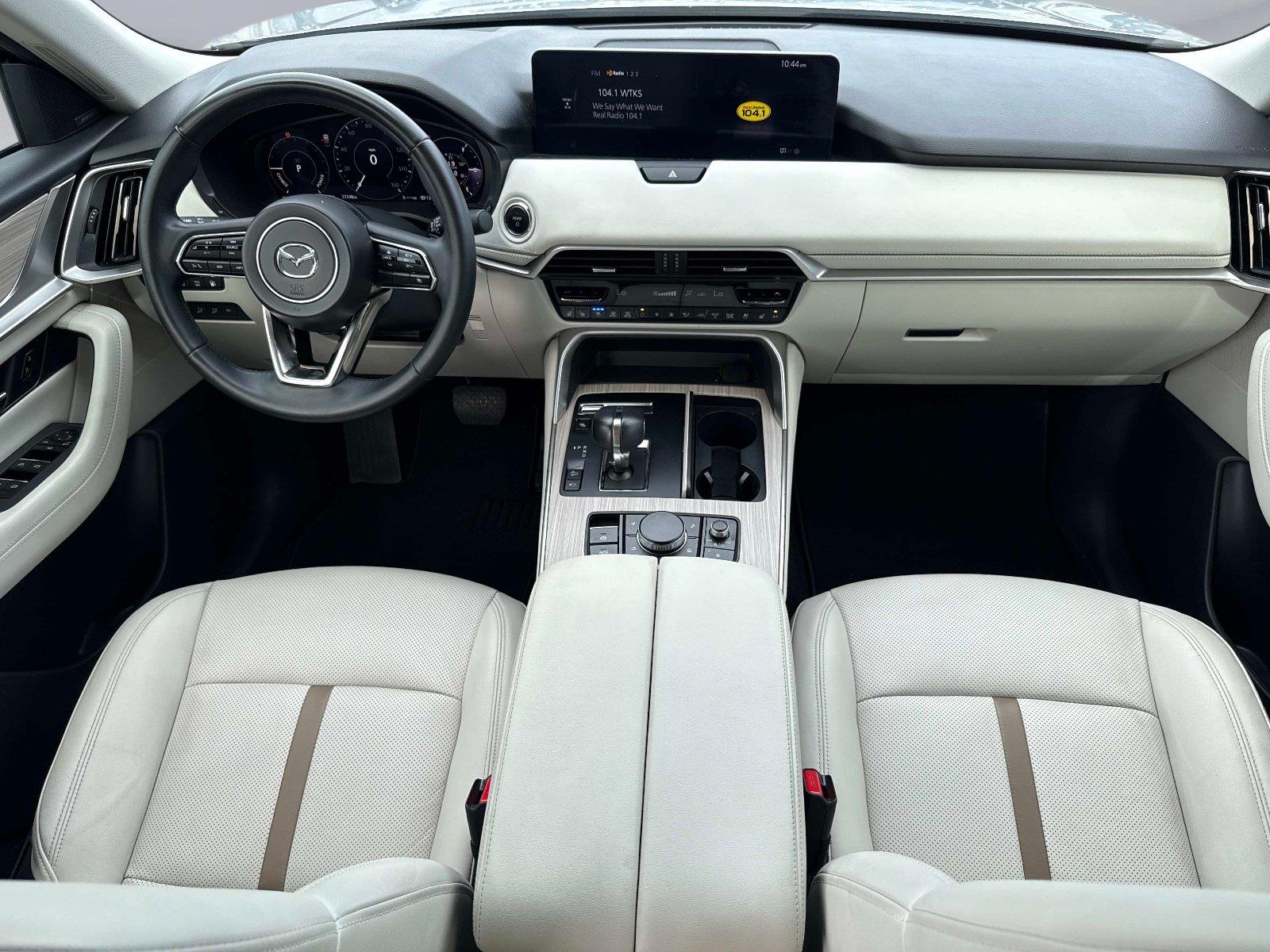 2024 Mazda CX-90 PHEV Premium Plus