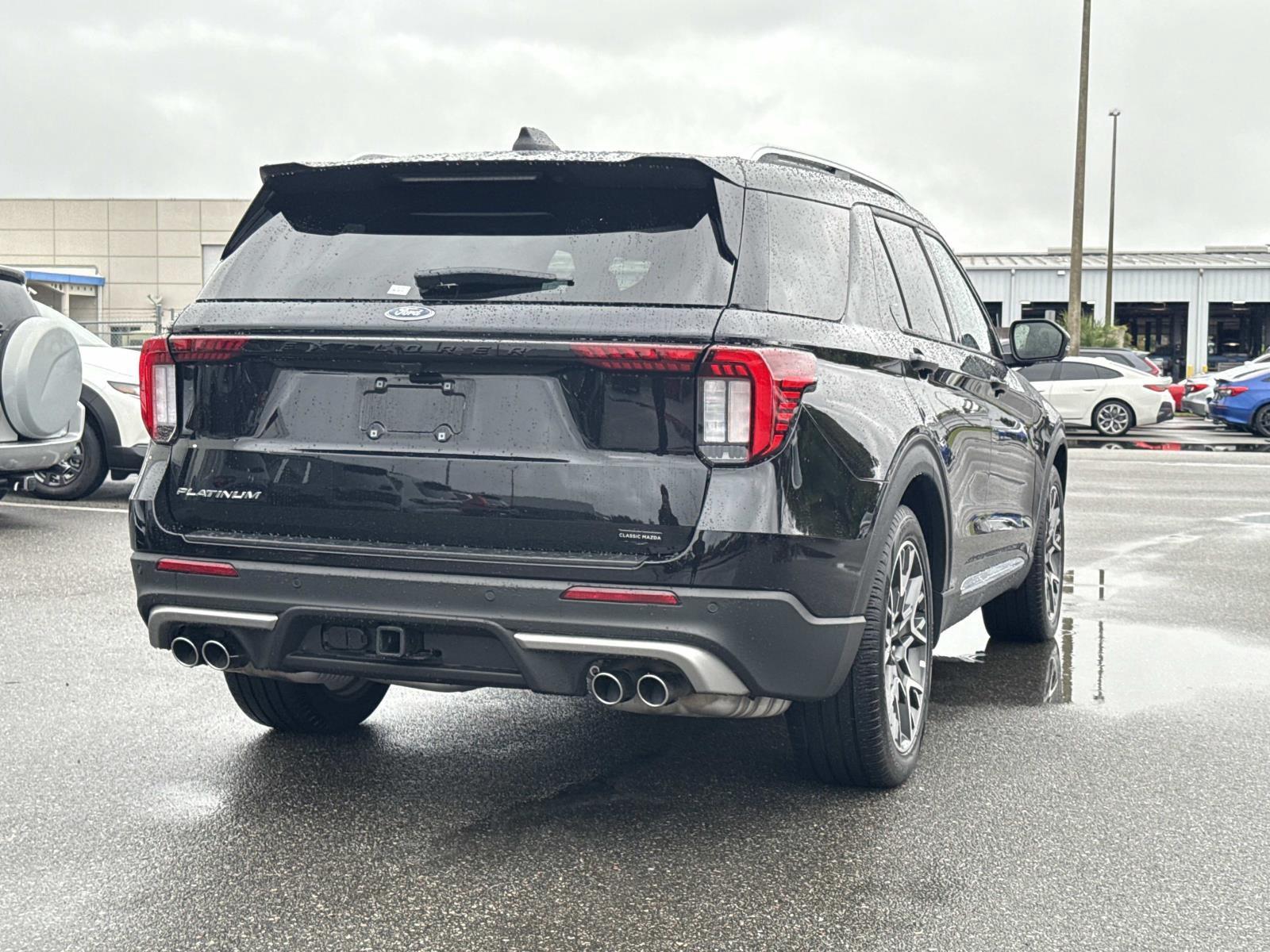 2025 Ford Explorer Platinum