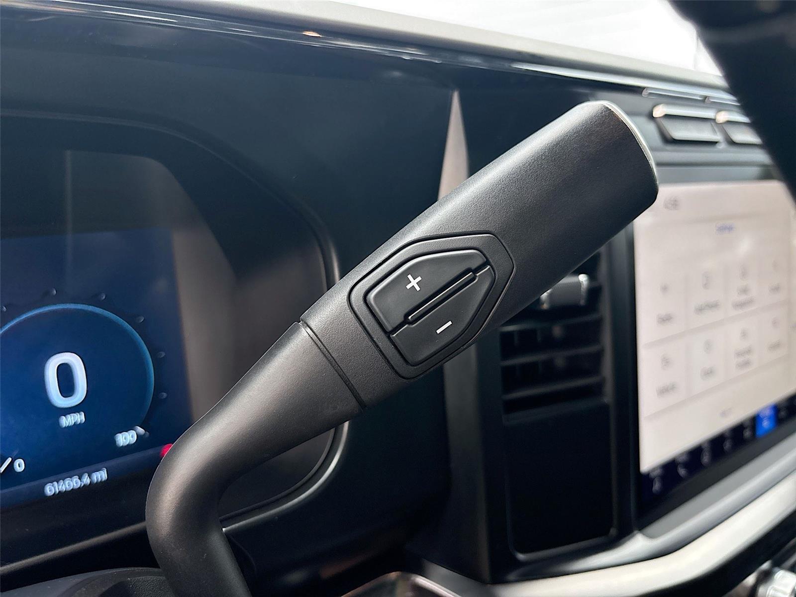 2023 Ford Super Duty F-250 SRW LARIAT