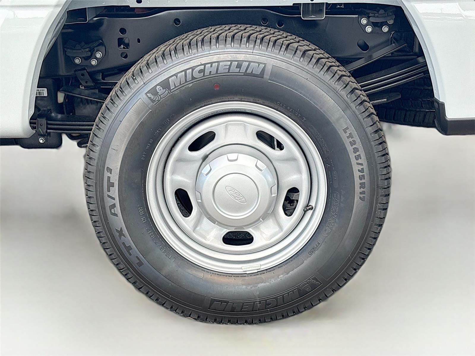 2025 Ford Super Duty F-250 SRW XL