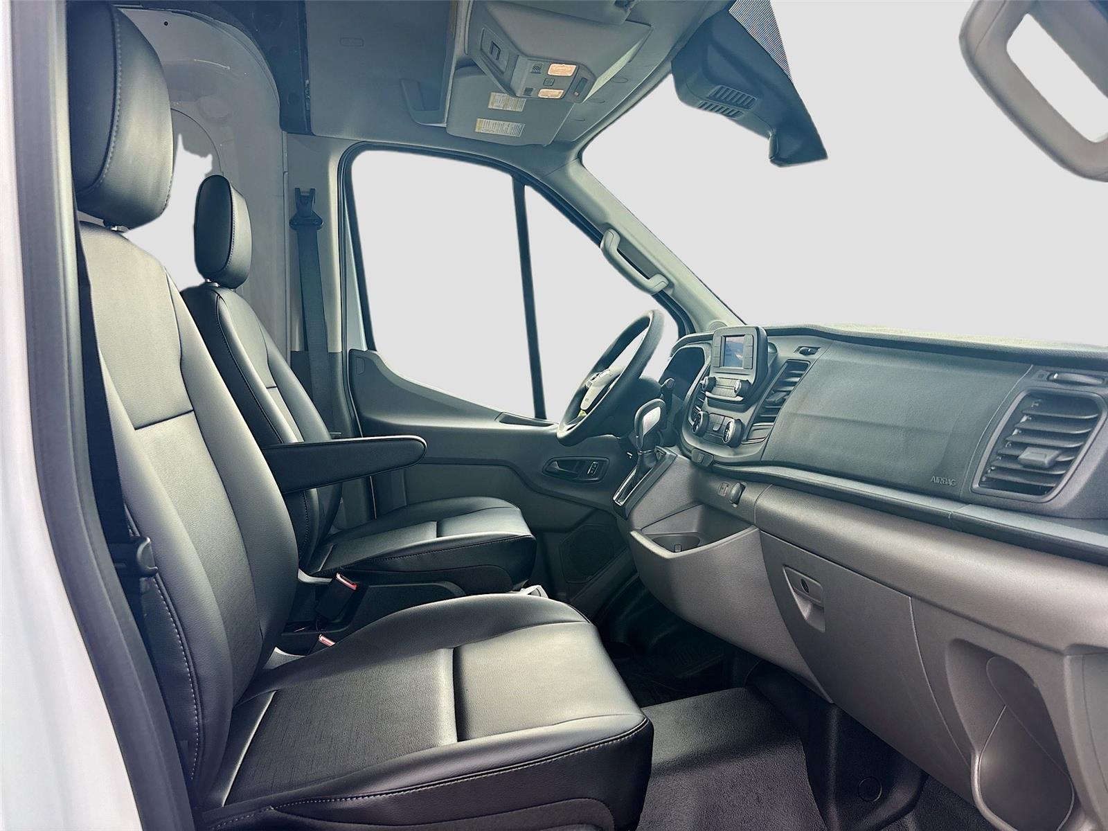 2025 Ford Transit Cargo Van