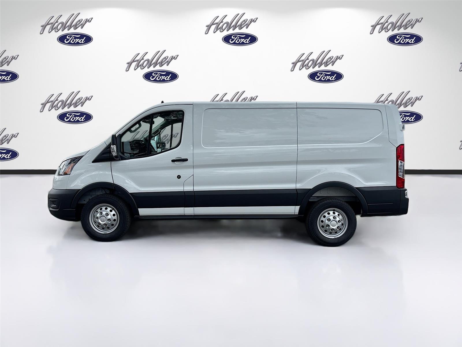 2025 Ford Transit Cargo Van