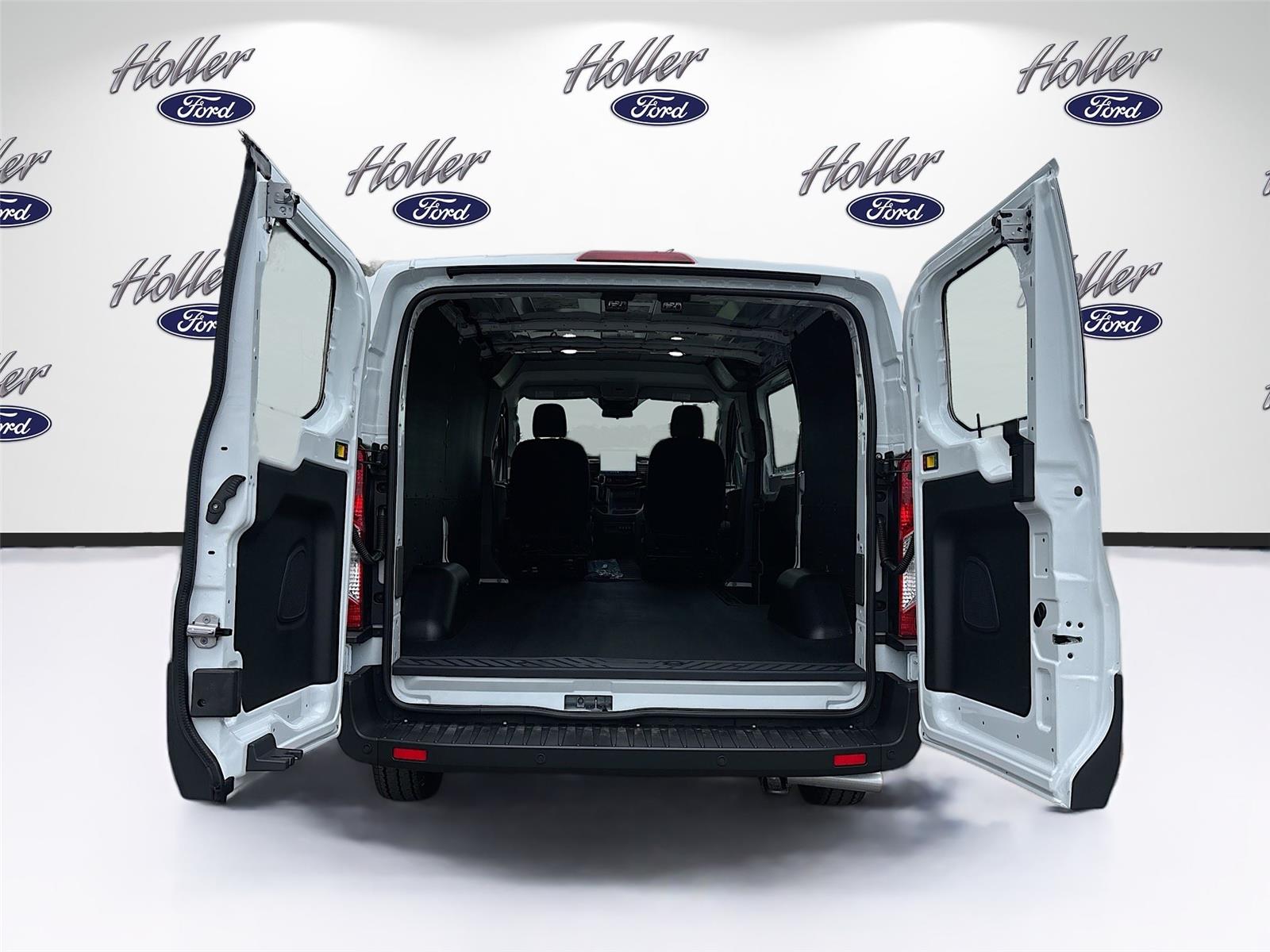 2025 Ford Transit Cargo Van