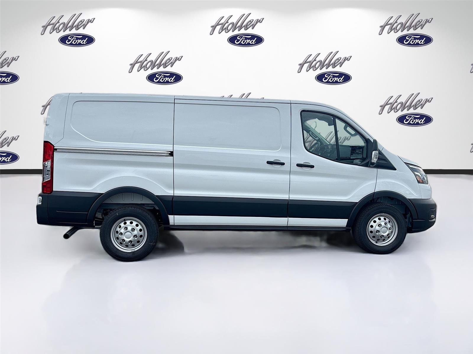 2025 Ford Transit Cargo Van