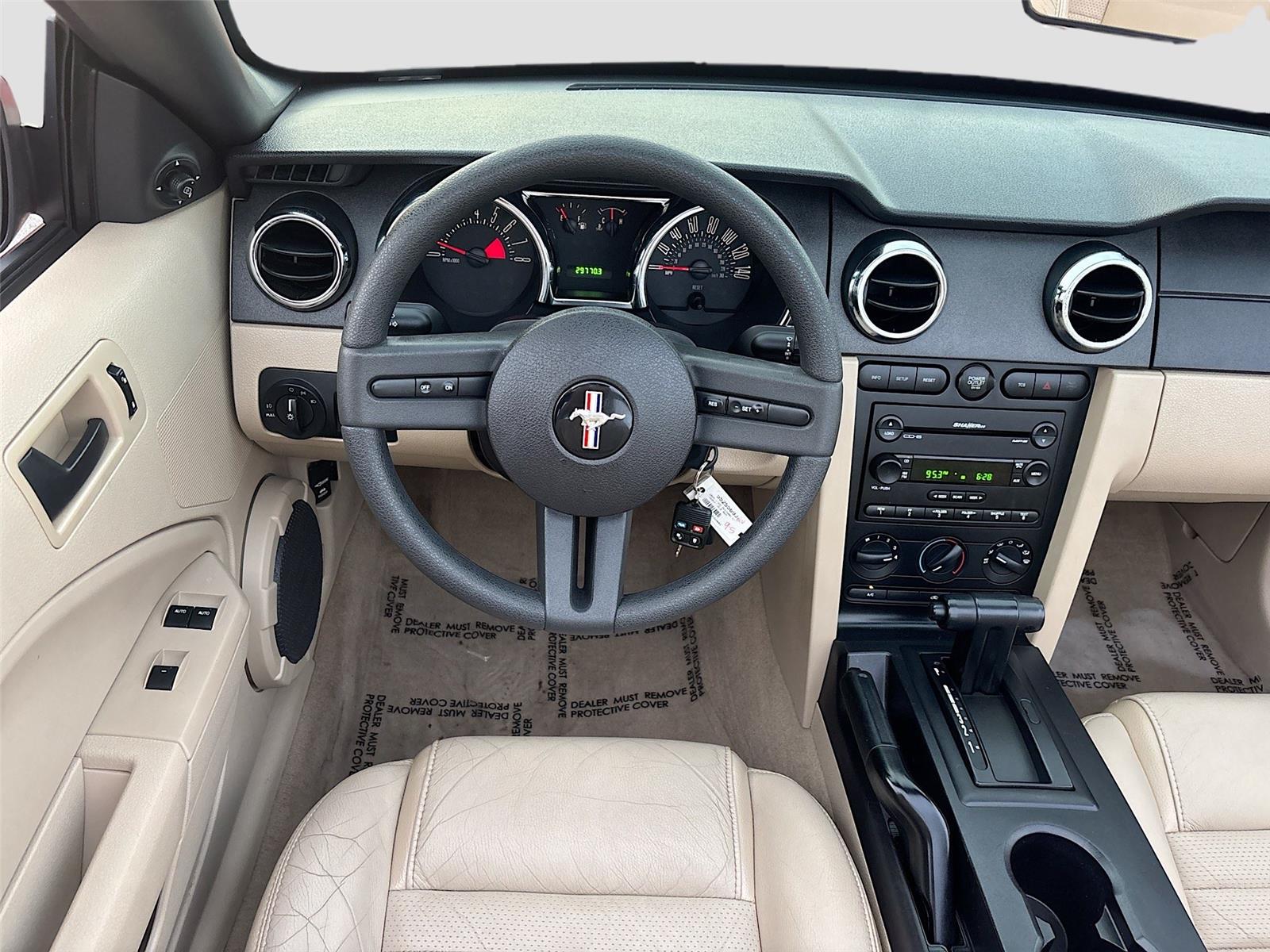 2005 Ford Mustang GT Premium