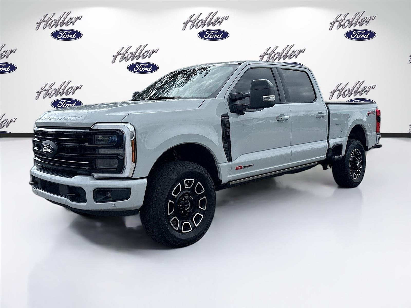 2025 Ford Super Duty F-250 SRW Platinum