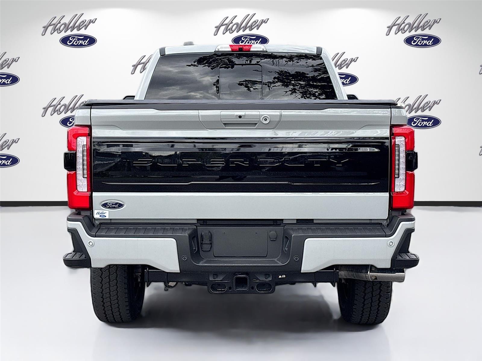 2025 Ford Super Duty F-250 SRW Platinum
