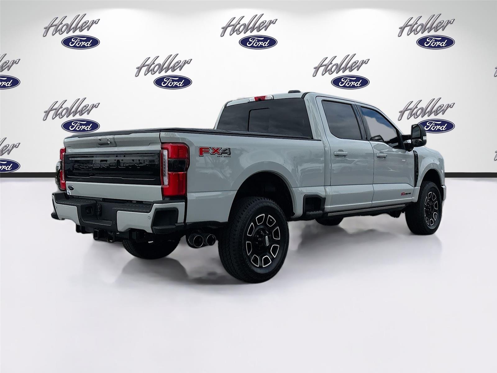 2025 Ford Super Duty F-250 SRW Platinum