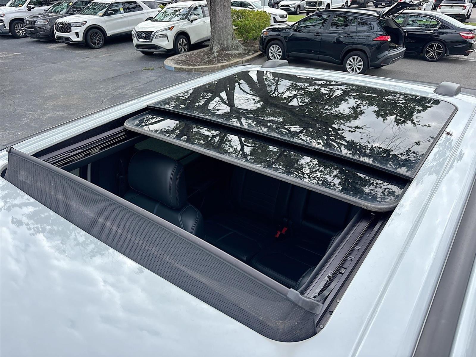 2025 Ford Super Duty F-250 SRW Platinum