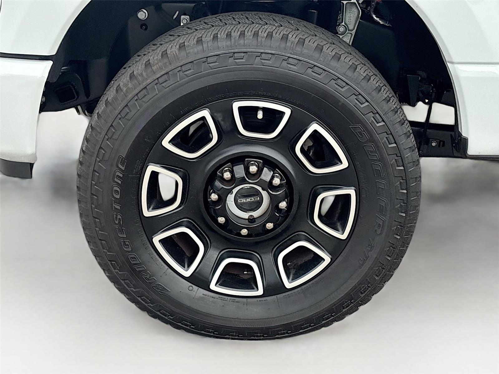 2025 Ford Super Duty F-250 SRW Platinum