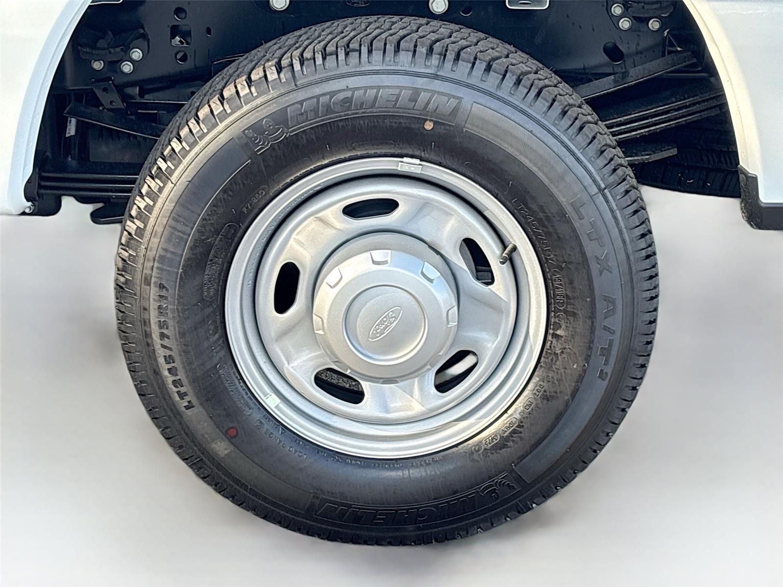 2026 Ford Super Duty F-350 SRW XL