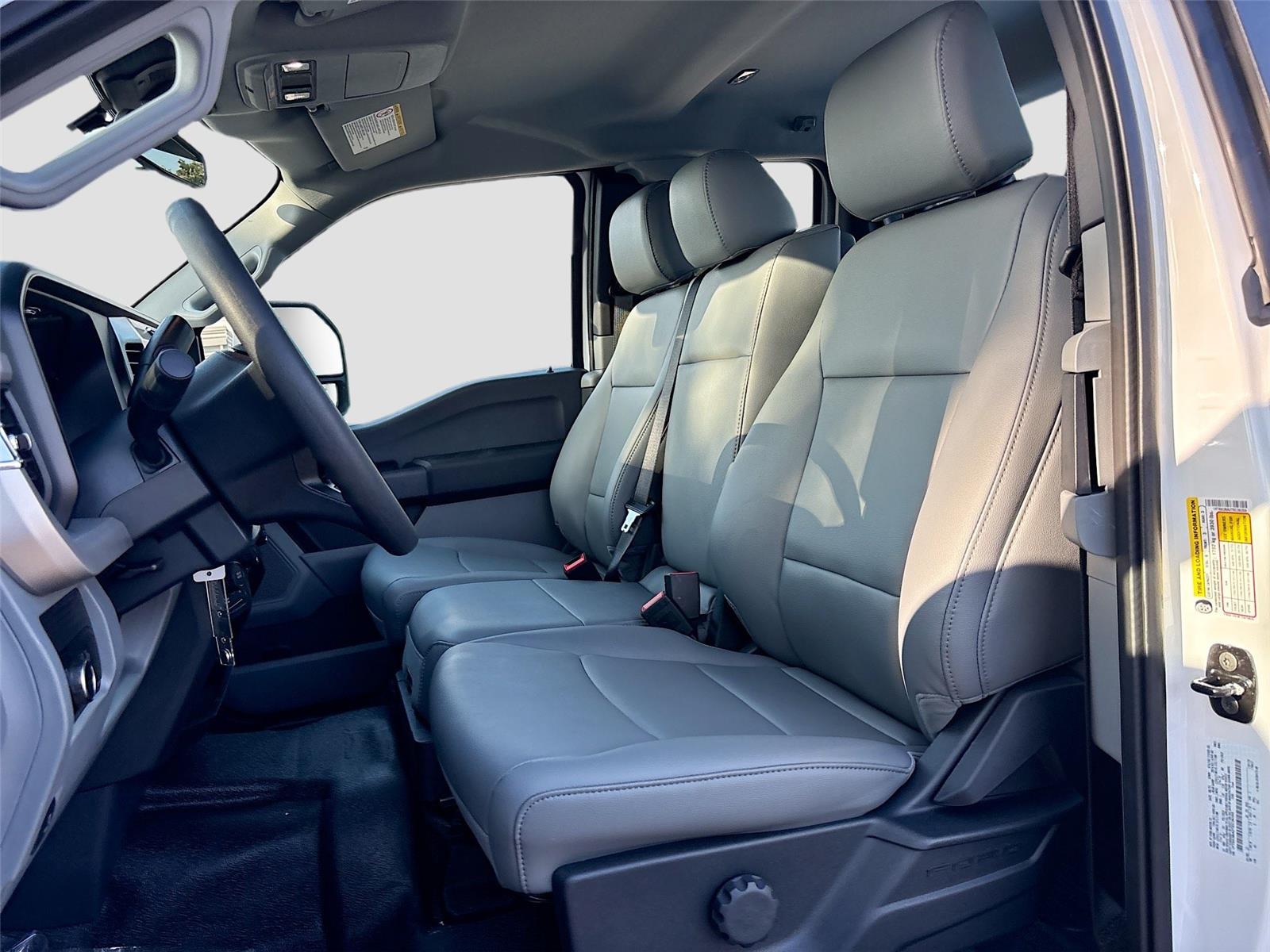 2026 Ford Super Duty F-350 SRW XL